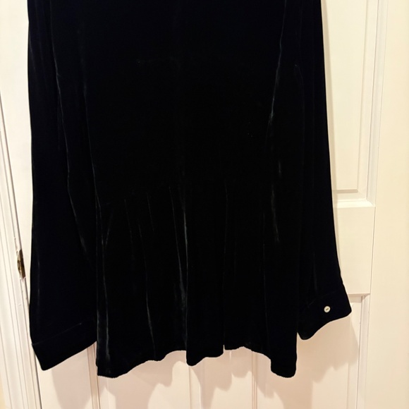 JJILL Black velvet shirt with full ruffle back size XL NWOT - Picture 5 of 7